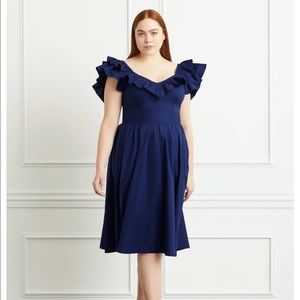 Hill house Ava dress smocked ruffle sleeve navy with belt size large NEW